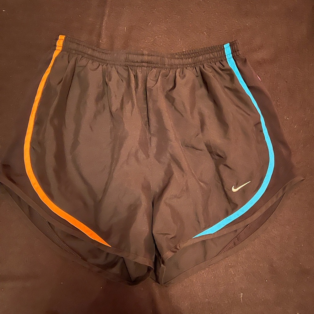 Nike. Size M.